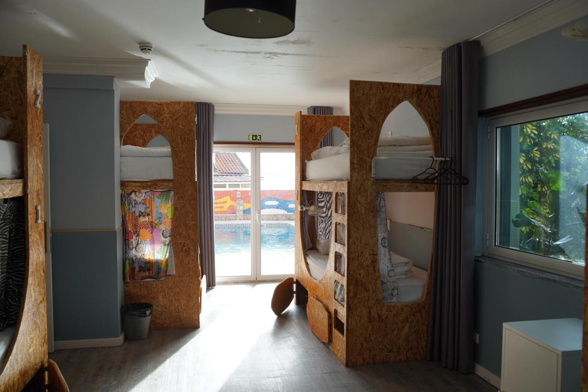 Ericeira Destination Hostel ภายนอก รูปภาพ