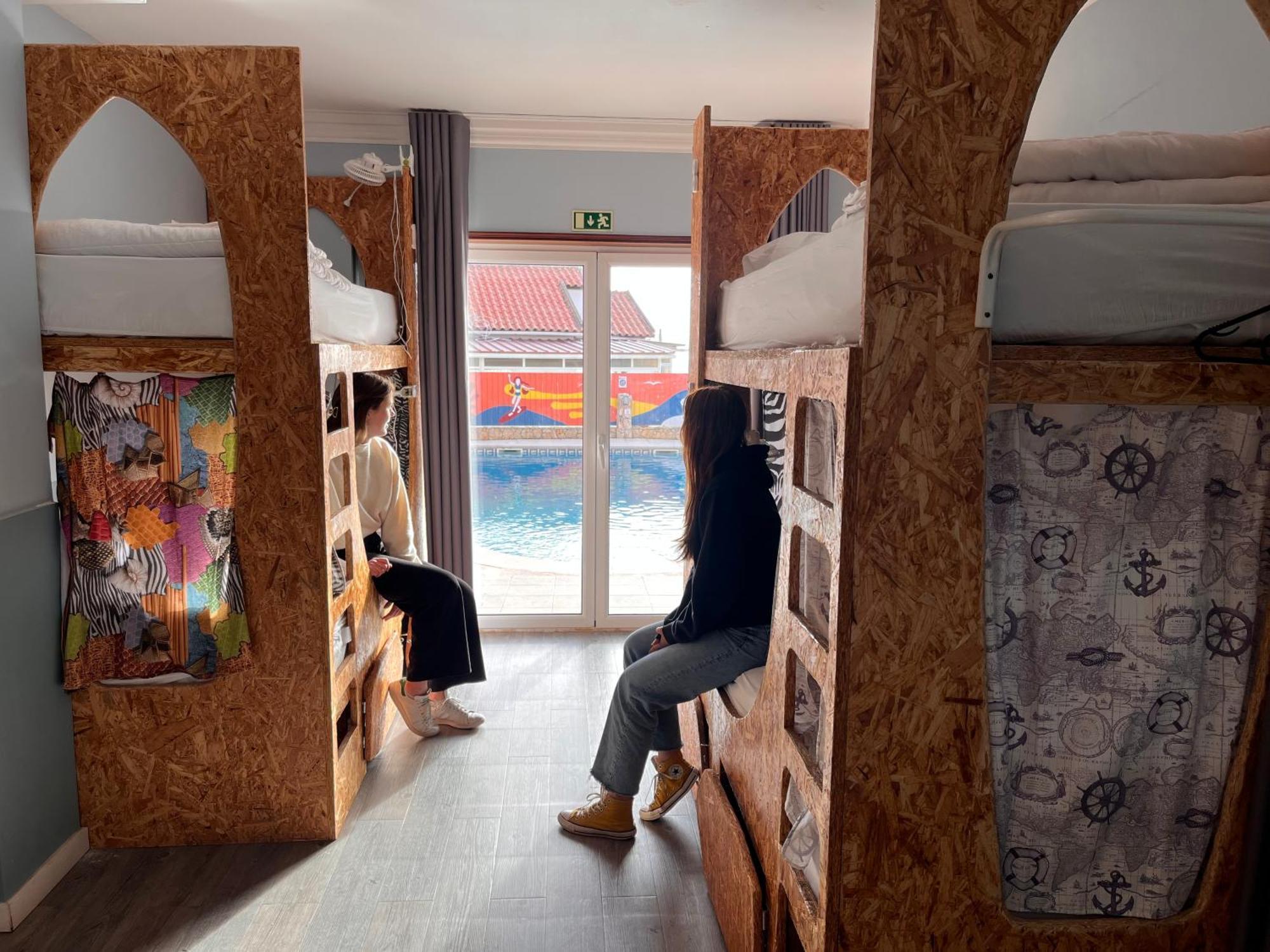Ericeira Destination Hostel ภายนอก รูปภาพ